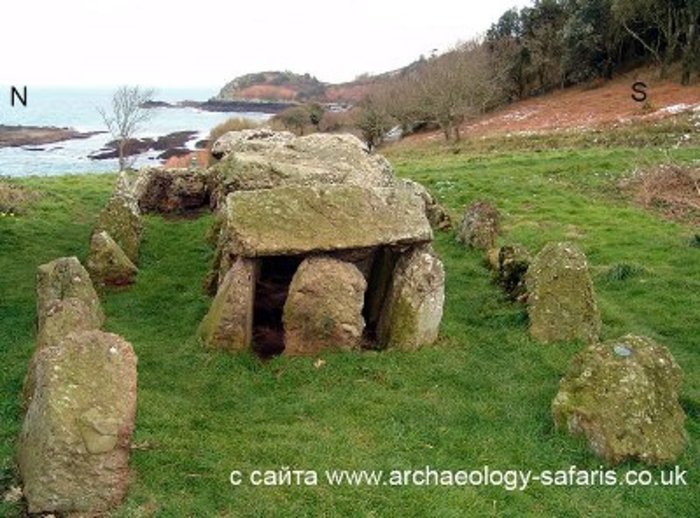 dolmens with a protective wall