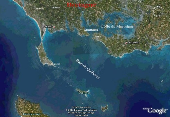 Район окрестностей залива Морбиан из космоса