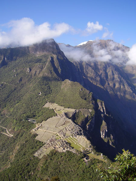  Foreground plan – the city Machu-Picchu, view from Wayna-Picchu