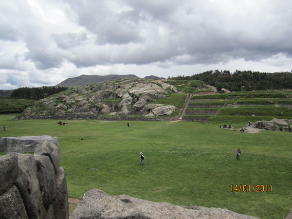  Lava hill opposite the walls of Sacsayhuaman